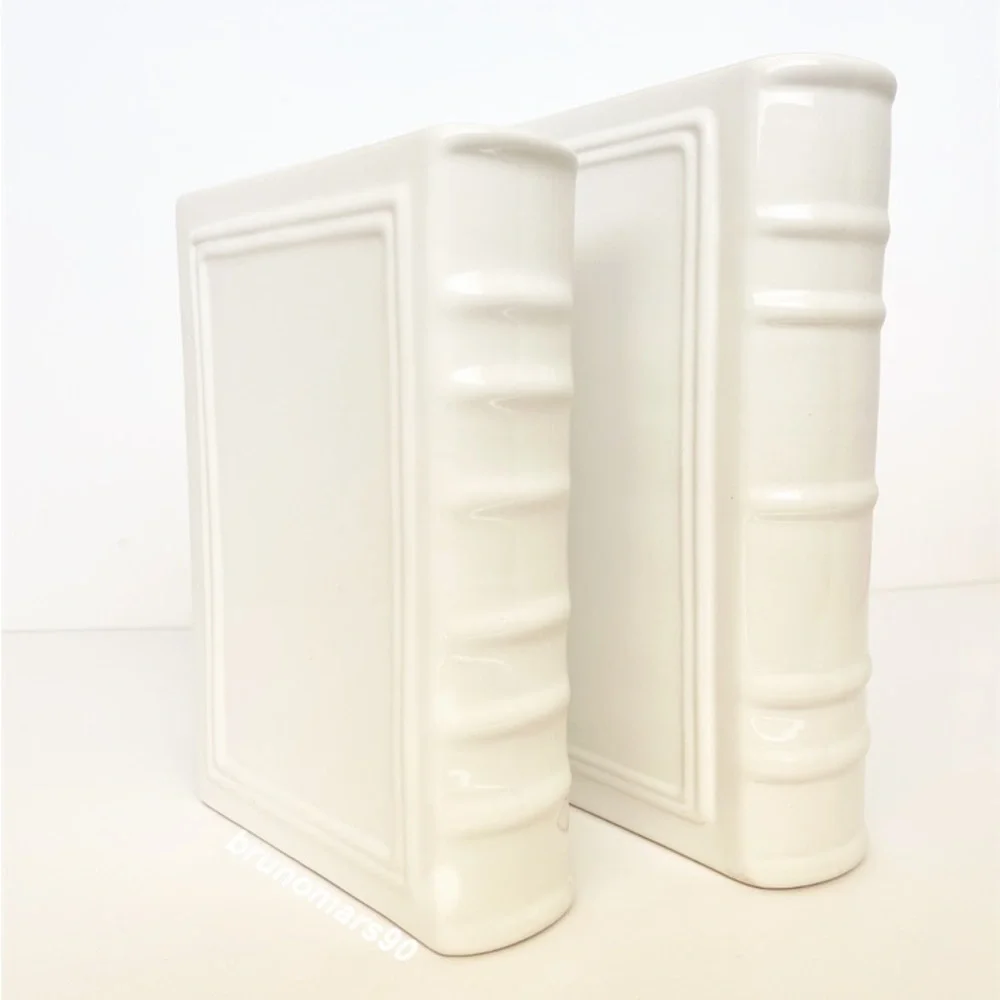 Z Gallerie Ceramic Books